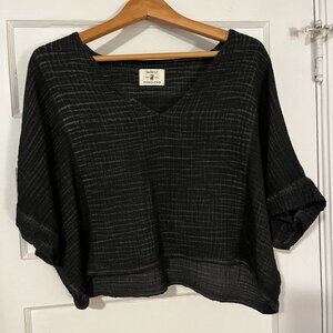 Pokoloko Crinkle Crop Top Black